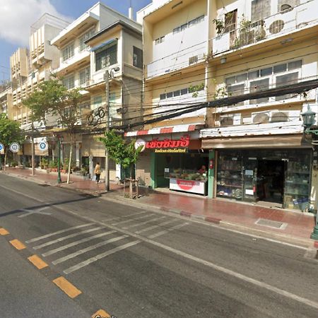 Go Inn Sao Chingcha - โกอินน์ เสาชิงช้า Bangkok Buitenkant foto
